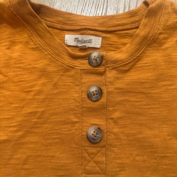 Madewell orange top with buttons - Picture 3 of 3